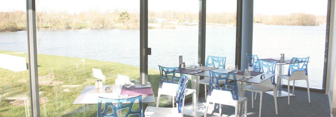 Restaurant sur Le Lac